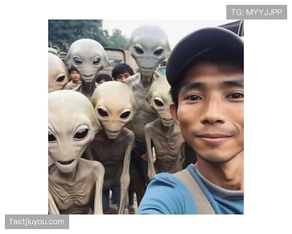 假设邓亚萍逛街随手刷卡，旁边那一圈人的表情像见了外星人